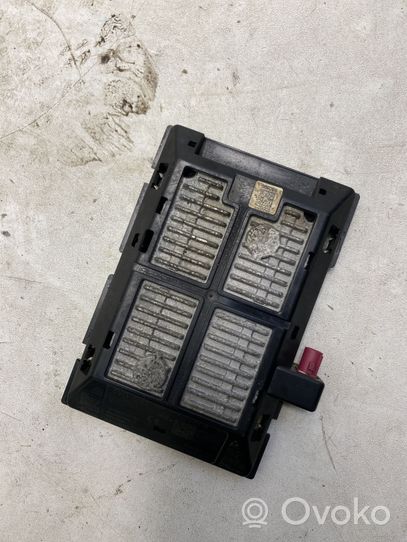 Skoda Octavia Mk3 (5E) Module de charge sans fil 3V0035502