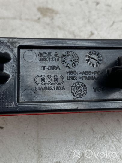 Audi Q2 - Odblask lampy tylnej 81A945106A