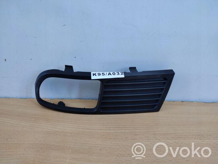 Seat Ibiza II (6k) Kratka dolna zderzaka przedniego 6K0853665LH