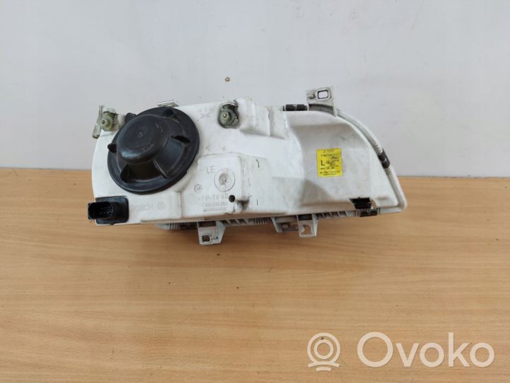 Ford Galaxy Lampa przednia 95VW13005YD