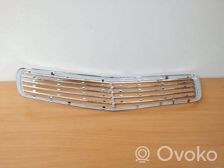 Mercedes-Benz S W220 Grille de calandre avant 777200002