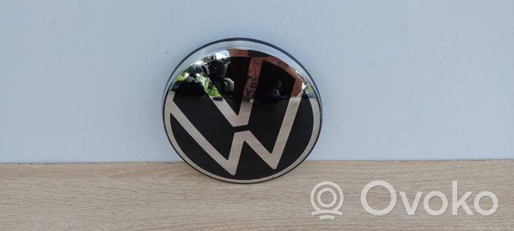 Volkswagen Touareg III Mostrina con logo/emblema della casa automobilistica 760853601E