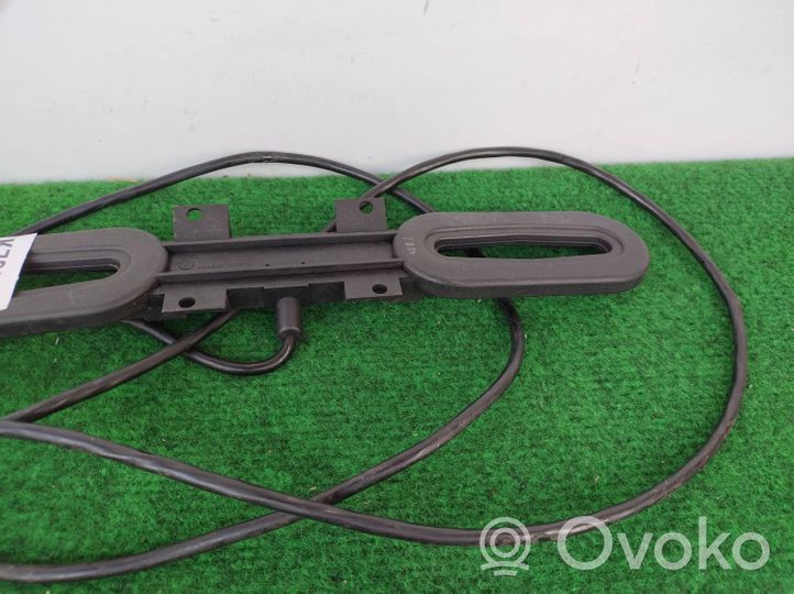 Mercedes-Benz S W220 Antena GPS A2208200575