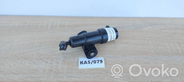 Mazda 6 Ugello a spruzzo lavavetri per faro CC2951826