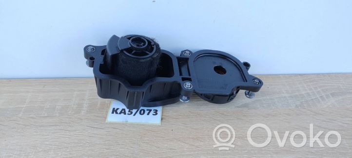 BMW 5 E60 E61 Odpowietrznik / Separator oleju 11127781465