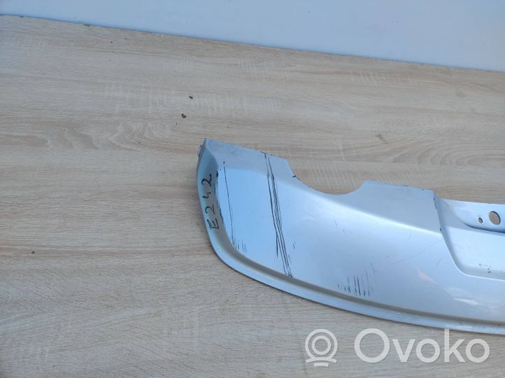Volvo XC40 Moulure inférieure de pare-chocs arrière 32136123
