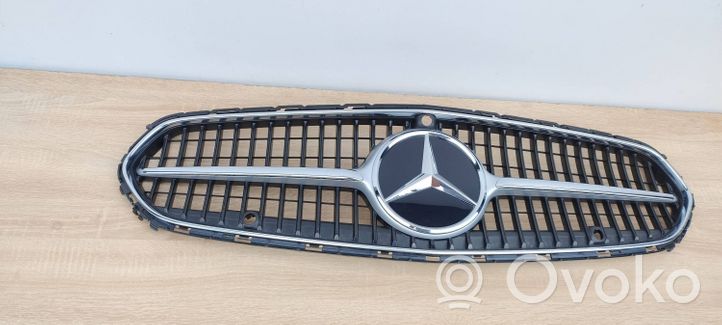 Mercedes-Benz C W206 Grotelės viršutinės A2068883900