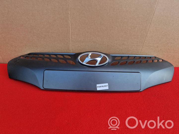 Hyundai i30 Griglia superiore del radiatore paraurti anteriore 86352-A6300