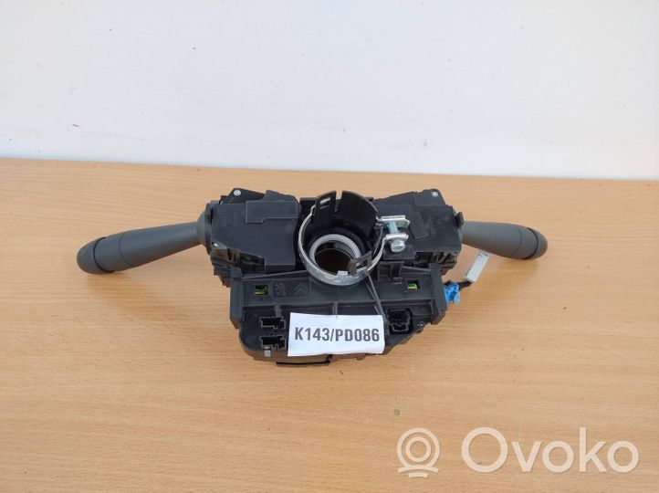 Citroen C3 Pyyhkimen/suuntavilkun vipukytkin 98262562ZD