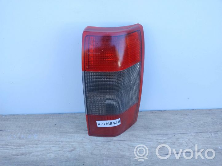 Chevrolet Omega B Lampa tylna 14357700