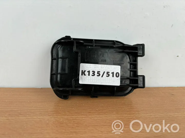 Seat Ibiza V (KJ) Ajovalo valaisimen pölysuoja 6F0941608