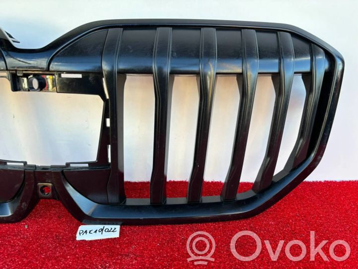 BMW 2 Active Tourer U06 Grille de calandre avant 9879383