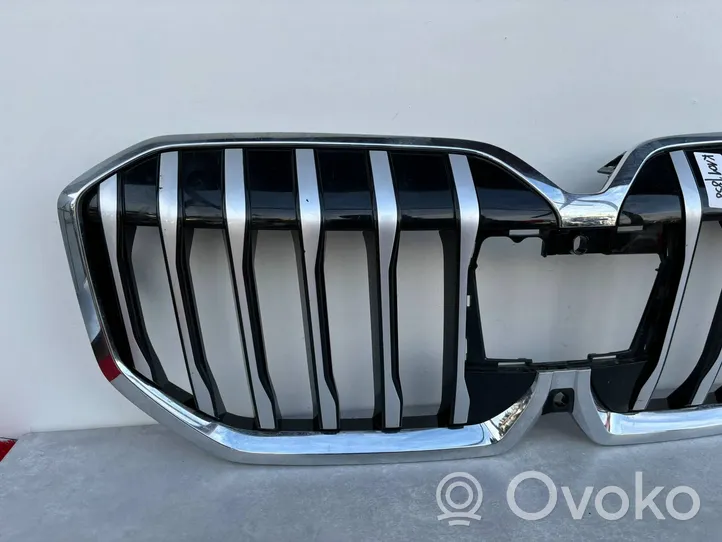 BMW 2 Active Tourer U06 Grille calandre supérieure de pare-chocs avant 8737189