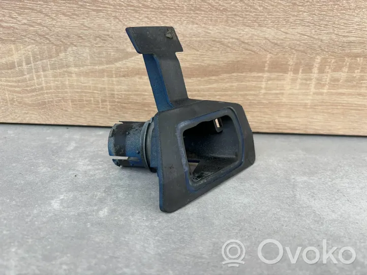 Opel Zafira B Support de buse de lave-phares 13178250