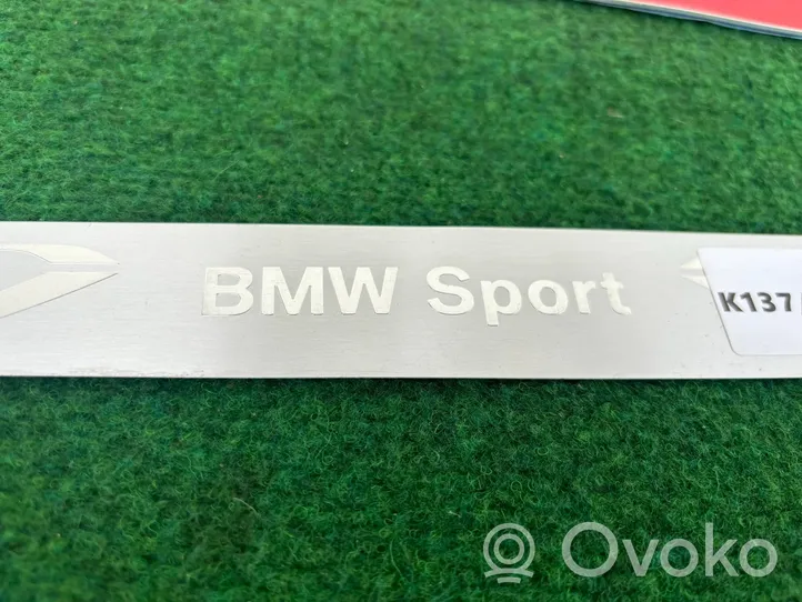 BMW X1 E84 Listwa progowa E84M