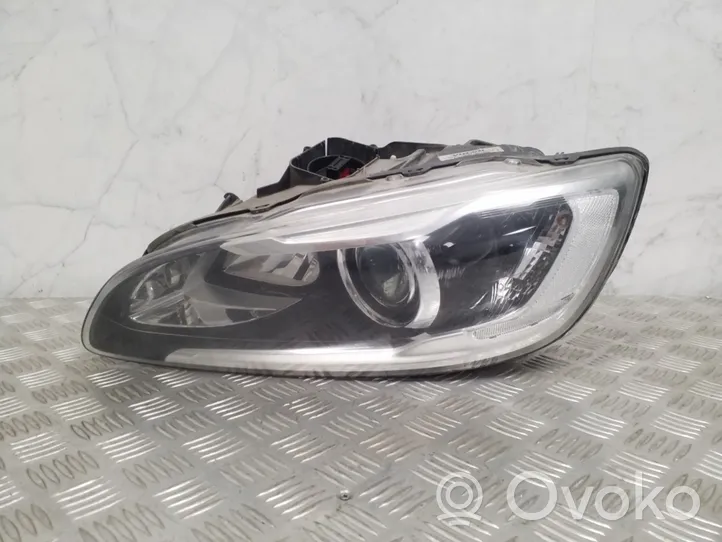 Volvo V60 Phare frontale 31395902