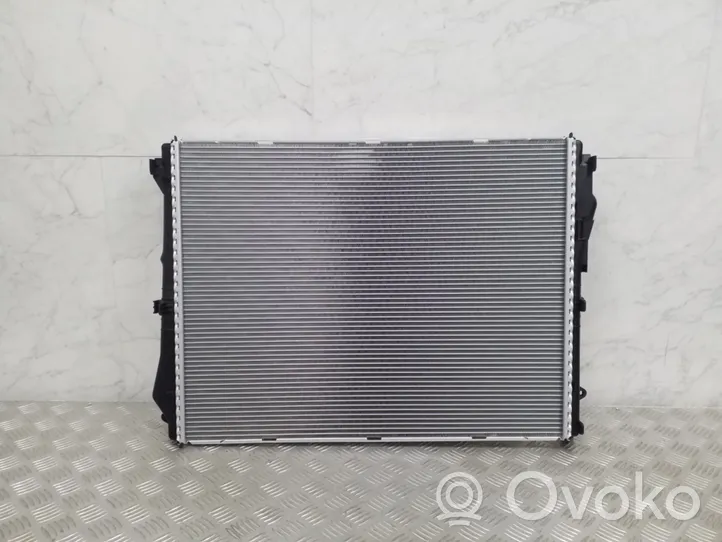 Mercedes-Benz E W213 Radiador del refrigerante A0995007100