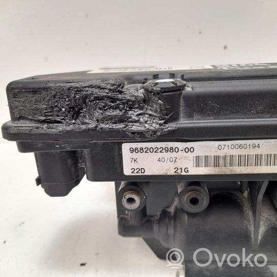 Citroen C4 I Picasso Kompresor zawieszenia pneumatycznego osi przedniej 9682022980