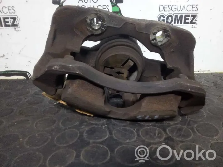 Citroen Berlingo Pinza del freno anteriore 4401A7