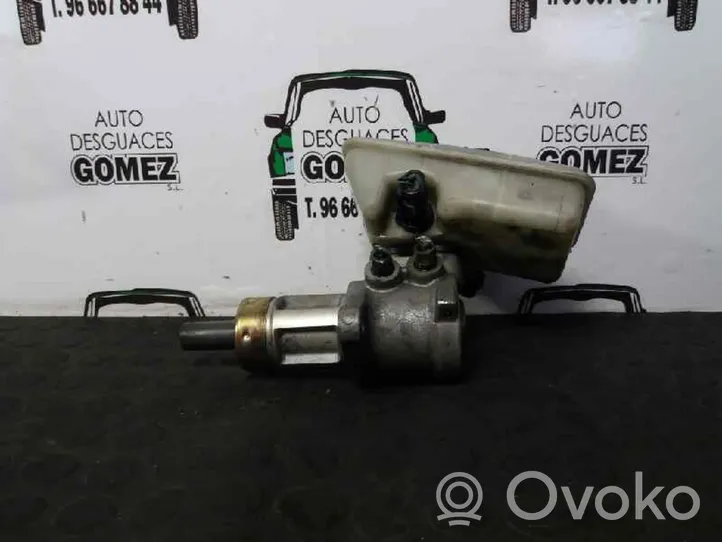 Saab 9-5 Główny cylinder hamulca 5390869