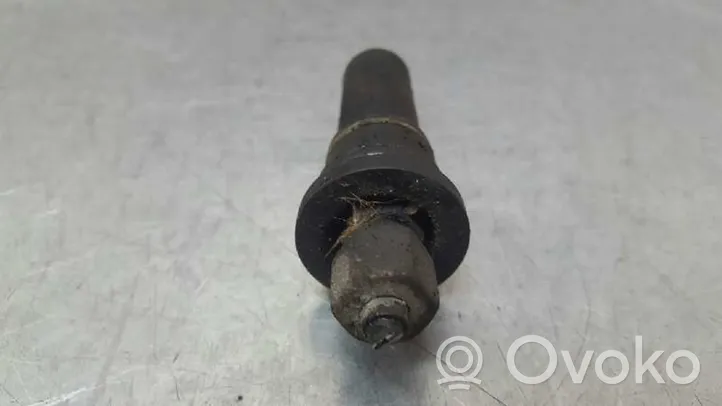 Audi Cabriolet B3 8G Injecteur de carburant 026133555A