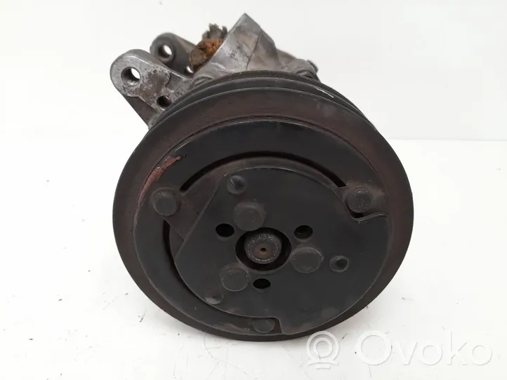 Opel Astra F Air conditioning (A/C) compressor (pump) SD7B10