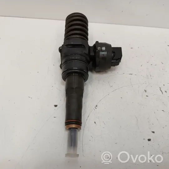 Daewoo Lanos Injecteur de carburant 038130073AJ