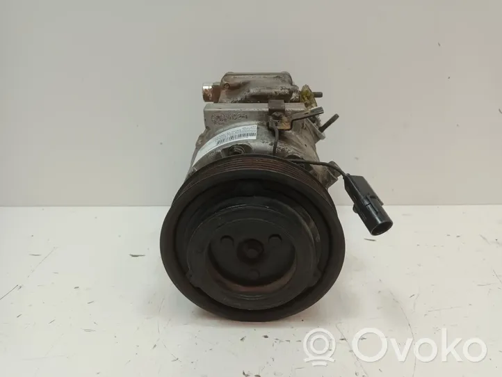 Volkswagen Polo III 6N 6N2 6NF Ilmastointilaitteen kompressorin pumppu (A/C) 