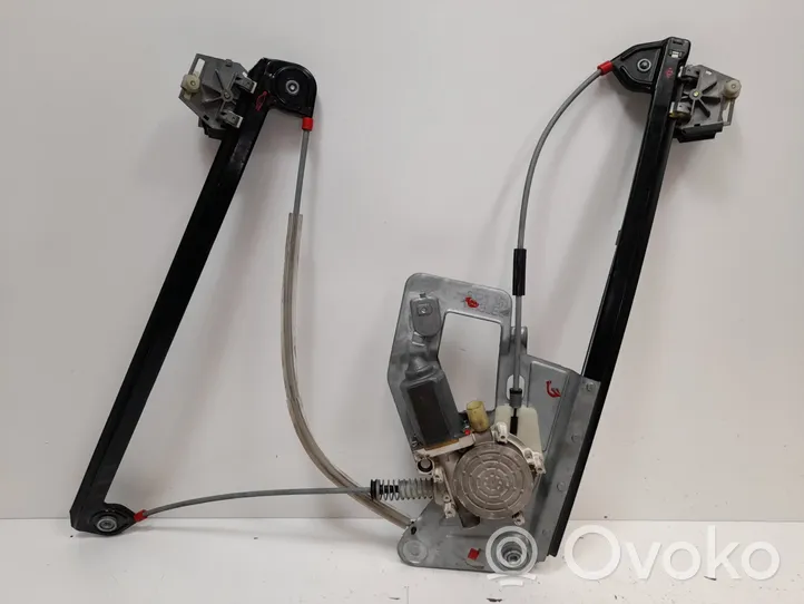 Renault Megane I Front door window regulator with motor 