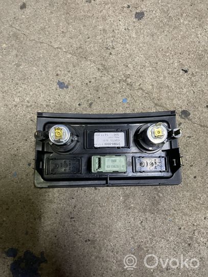 BMW 5 E60 E61 Panel gniazda zapalniczki deski rozdzielczej 9117364