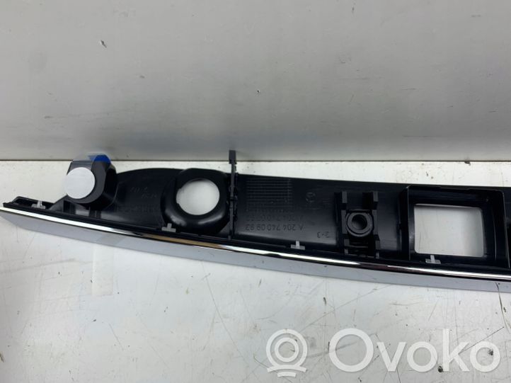 A2047402193 Mercedes-Benz E W212 Tailgate trim, 129.41 € | RRR