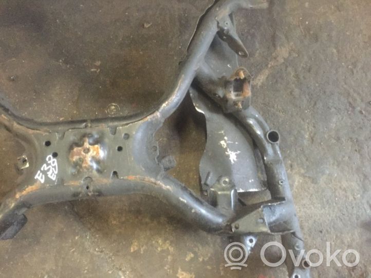 BMW 7 E38 Front subframe 