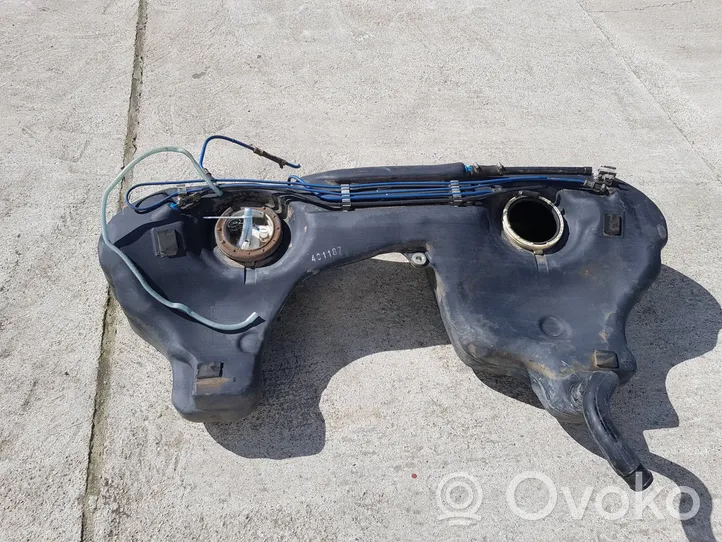 BMW 3 E46 Fuel tank 1184892