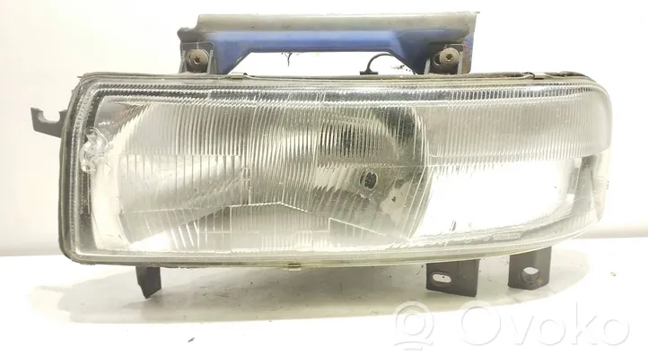 Nissan Interstar Phare frontale 38210748