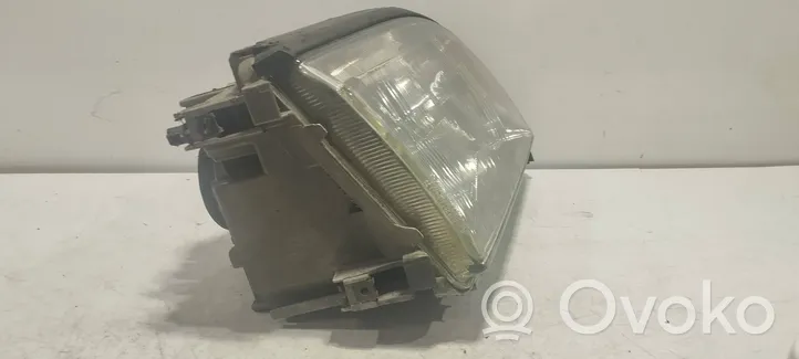 Mercedes-Benz S W140 Lampa przednia 0301051202