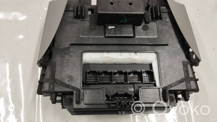 Porsche Cayenne (92A) Central console control unit 7P5864785A