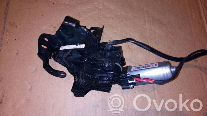 A1727900103 Mercedes-Benz SLK R172 Stellmotor Heckklappe  