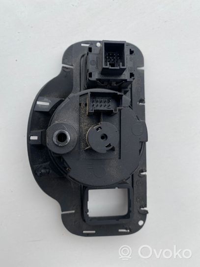 Volkswagen PASSAT B6 Light switch 