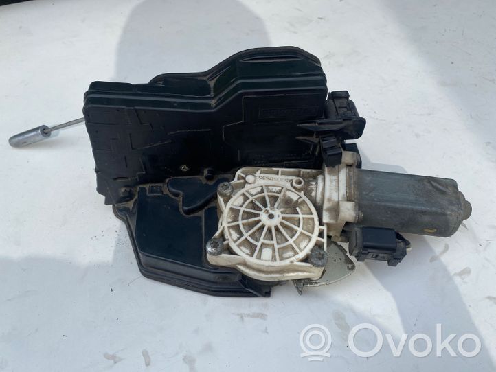 BMW 7 E65 E66 Serrure de porte arrière 8240586