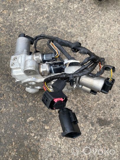 BMW 7 F01 F02 F03 F04 Air suspension compressor 6775258