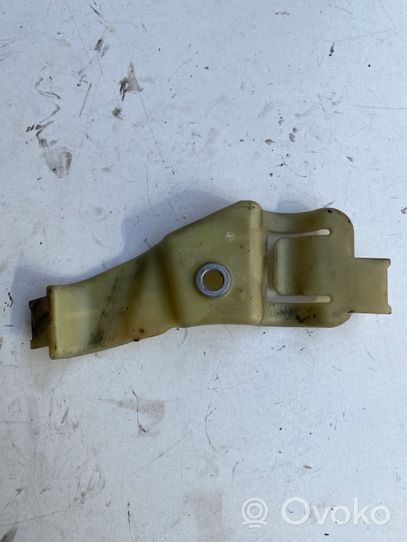 BMW 5 G30 G31 Staffa del pannello di supporto del radiatore 9331176