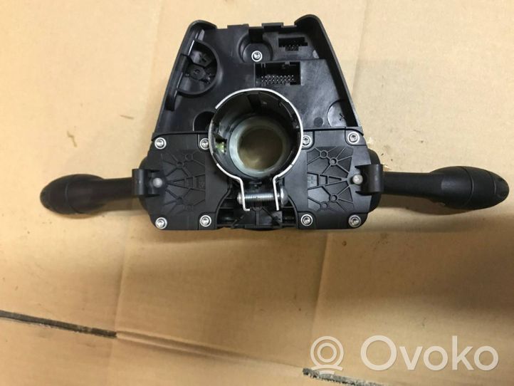 Mini One - Cooper Clubman R55 Leva/interruttore dell’indicatore di direzione e tergicristallo 3116