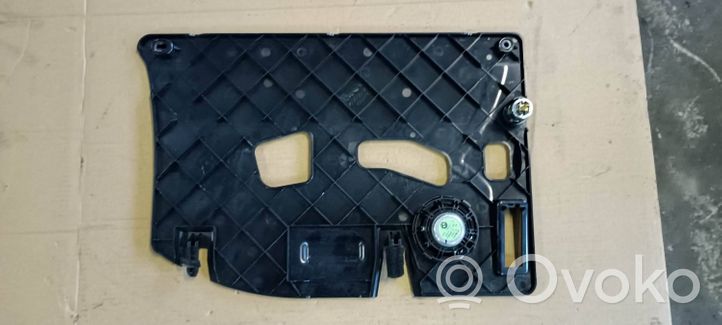 BMW 2 F45 Panelės apdailos skydas (apatinis) E2060