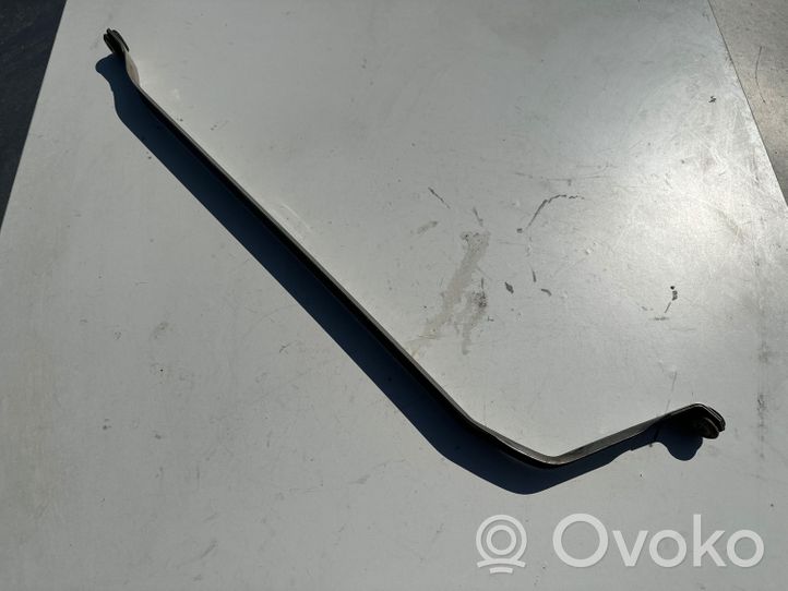 BMW 3 E92 E93 Fuel tank mounting bracket 7195175