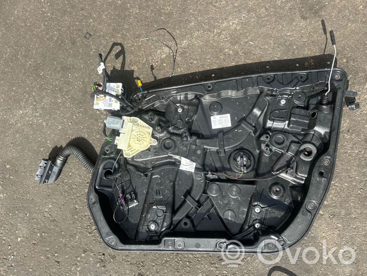 Mercedes-Benz C W205 Regulador de puerta delantera con motor A2050047599