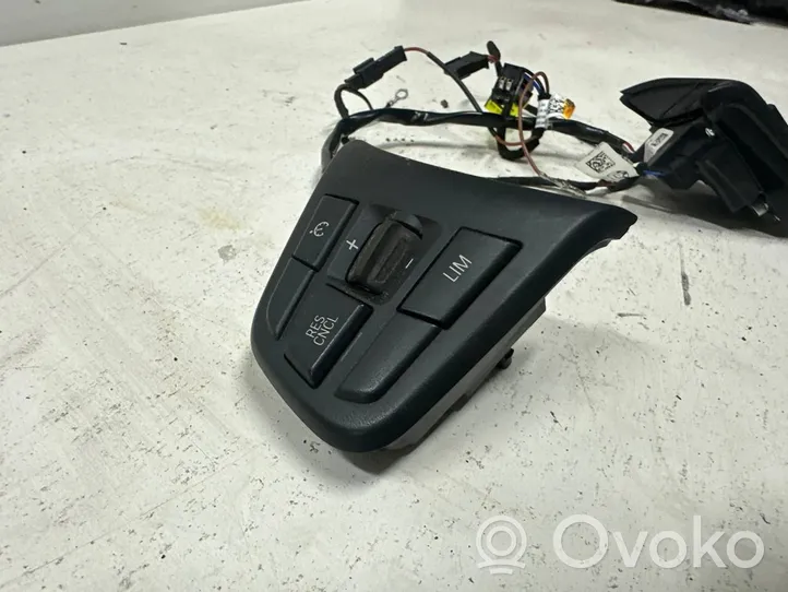 BMW 2 F45 Pulsanti/interruttori sul volante 9326473