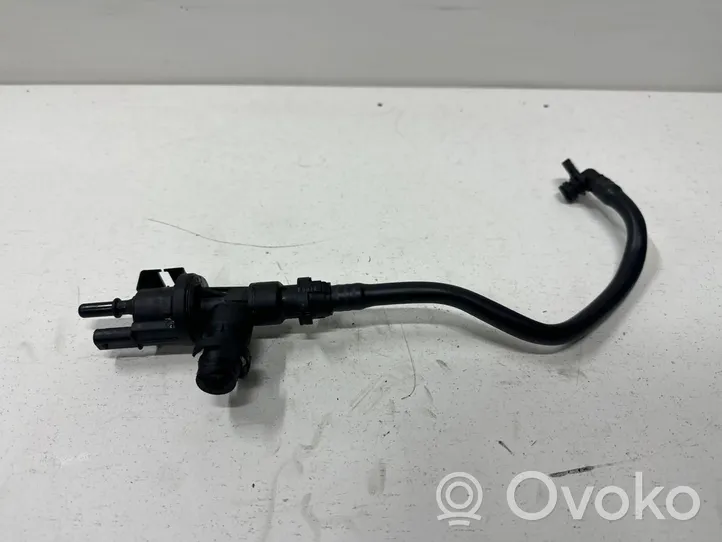 BMW 3 F30 F35 F31 Electric auxiliary coolant/water pump 7643106