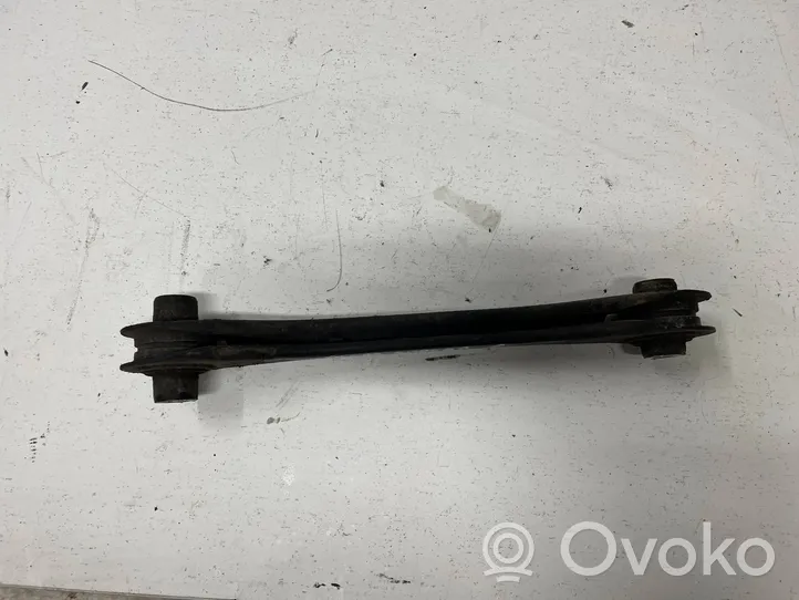 Skoda Superb B8 (3V) Brazo de suspensión/horquilla superior trasero 5Q0501529F