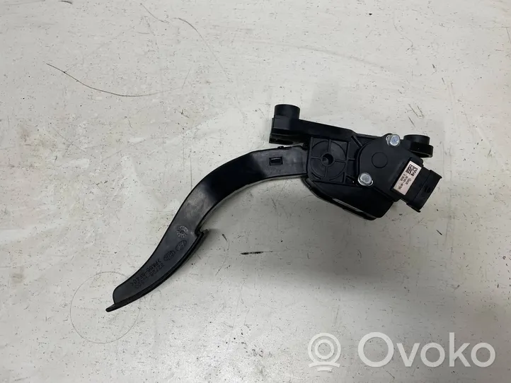 Hyundai i20 (PB PBT) Pedal del acelerador 351904A700