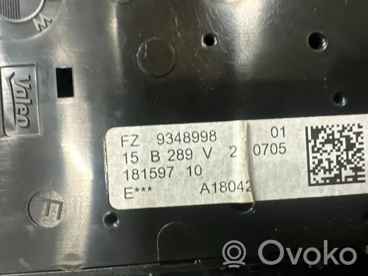 BMW 2 F45 Światło fotela przedniego 9348998